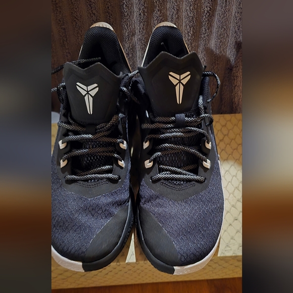 Nike Other - Nike Kobe AD